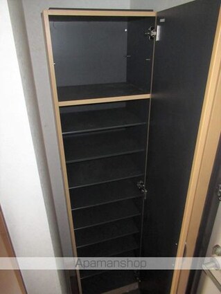 ラパン・ドゥ・上杉[2K/48.7m2]の内装2