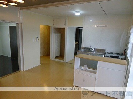 ブリューメ・ハイム壱番館[2LDK/47m2]の内装2