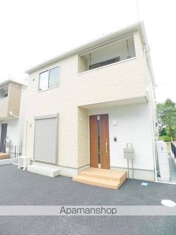 武蔵野線 東浦和駅 徒歩27分 2階建 築10年の外観写真