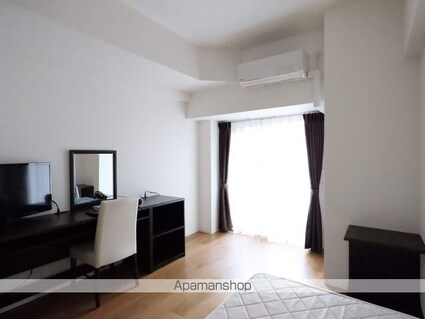 ドール丸の内[1K/21.12m2]のリビング・居間