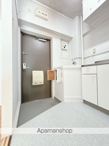 ヴィラナリー切川1号棟の内装写真