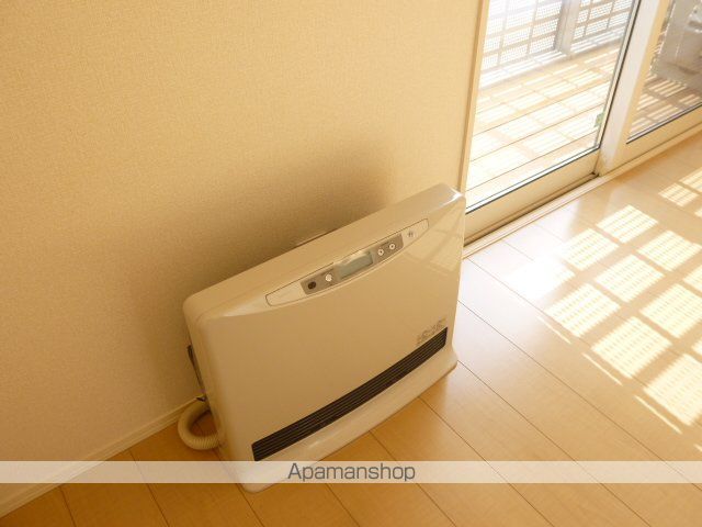 アルカンシェル Bの内装写真