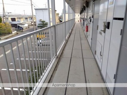 レオパレスＧｒｏｏｖｅｒ[1K/22.35m2]の共用部1