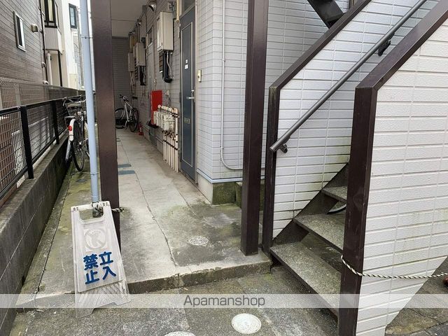 メゾン杉田の玄関写真