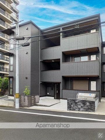 DーROOM寺町の外観写真