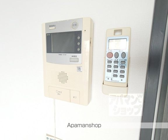 ヴァンヴェルデ西京極の内装写真