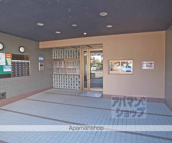ファミールT.CアクトIIの玄関写真