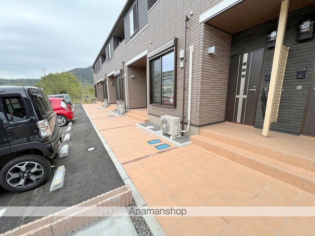 HAUSTIERE Iの玄関写真
