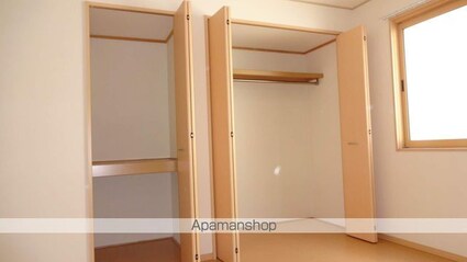 ドミール六条[1LDK/45.38m2]の収納