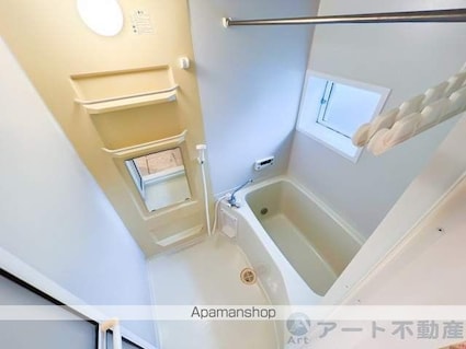 コーポセゾンＢ　Ｂ棟[1LDK/46.16m2]のバス