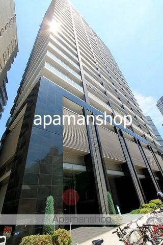 ESLEAD長堀タワーの外観写真