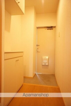 クレスト[1LDK/46.13m2]の玄関