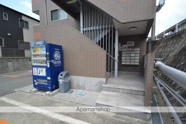 鏡山マンションIの玄関写真