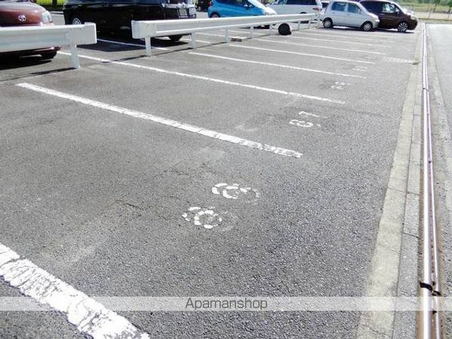 ビレッジハウス高野2号棟の内装写真