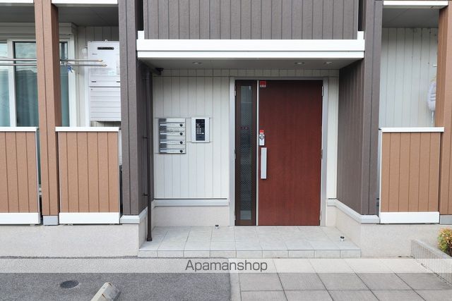 DーROOM白鳳の玄関写真