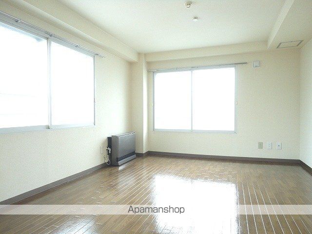 ステュディオ南郷の内装写真