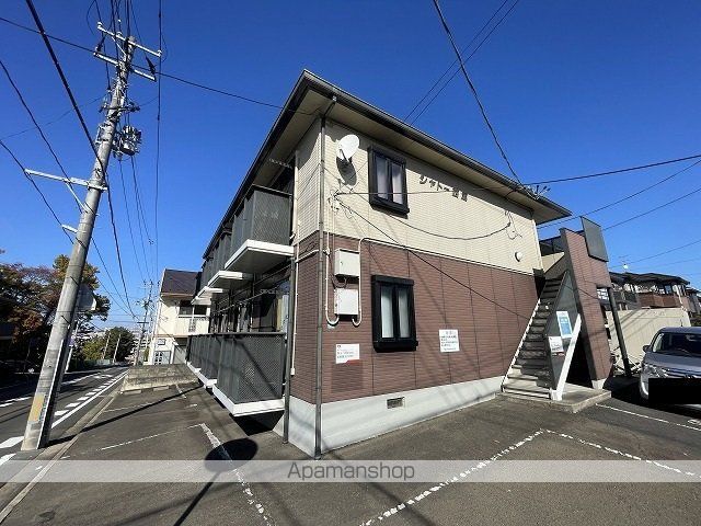 シャトー西館の外観写真