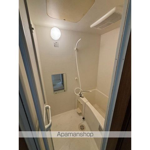 アンプルール フェール エアリーズIIの内装写真