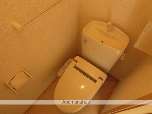 ニューカストディアンの内装写真