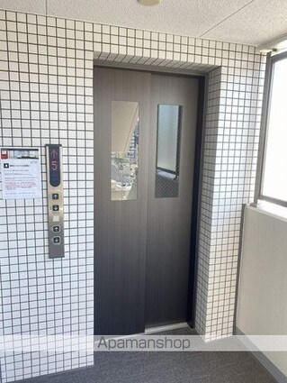 東京都台東区上野３丁目[1LDK/50.59m2]の共用部9