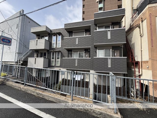 MAISON TROISの外観写真