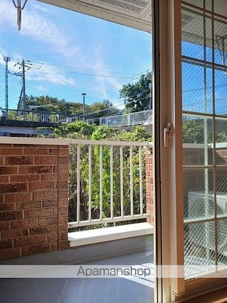 ガーデンスクエア片倉[2LDK/57.22m2]のバルコニー