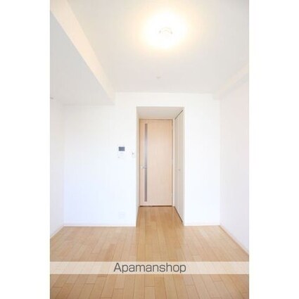 プラウドフラット鶴見Ⅱ[1K/21.11m2]のリビング・居間