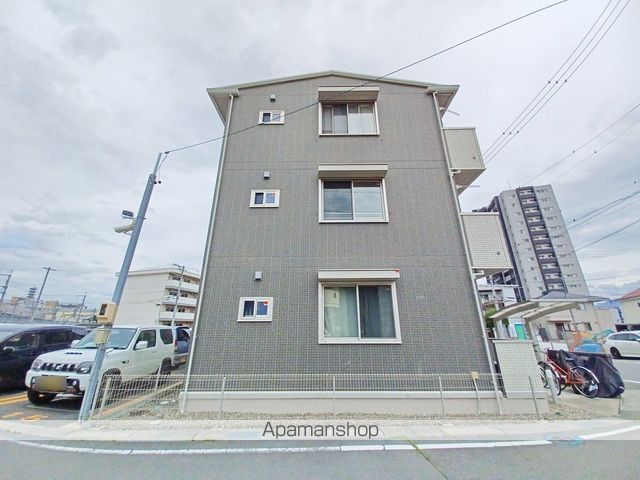 フラッツ・テラ東口の外観写真
