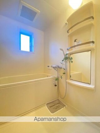 パインズコート新居　Ｅ棟[2LDK/55.89m2]のバス