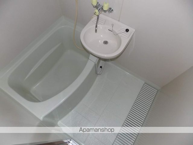 リバーサイド名塚の内装写真