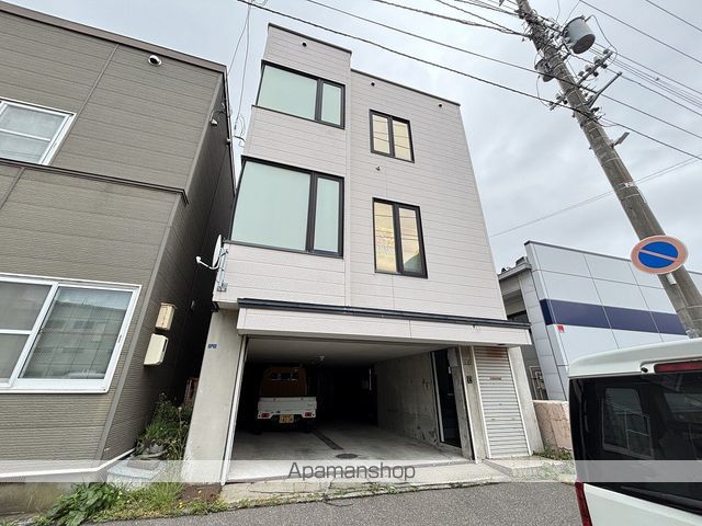 豊川町23番貸家