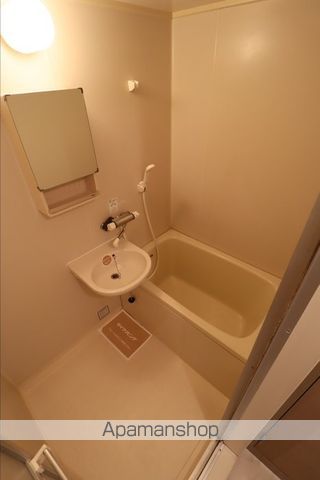 レジデンス高柳 A棟の内装写真