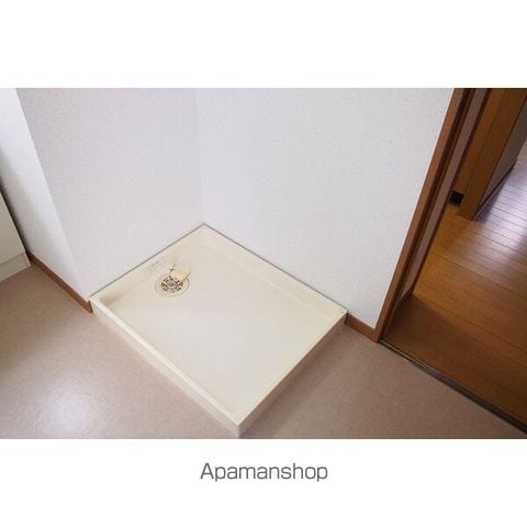 ISO GAIグランドエィワンBの内装写真
