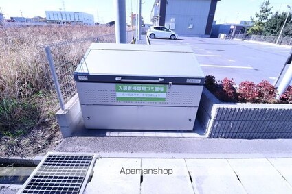 フランシーズ[1LDK/42.64m2]の共用部3