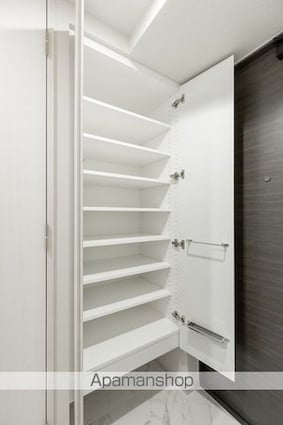 ザ・パークワンズ高輪[1R/26.06m2]の収納2