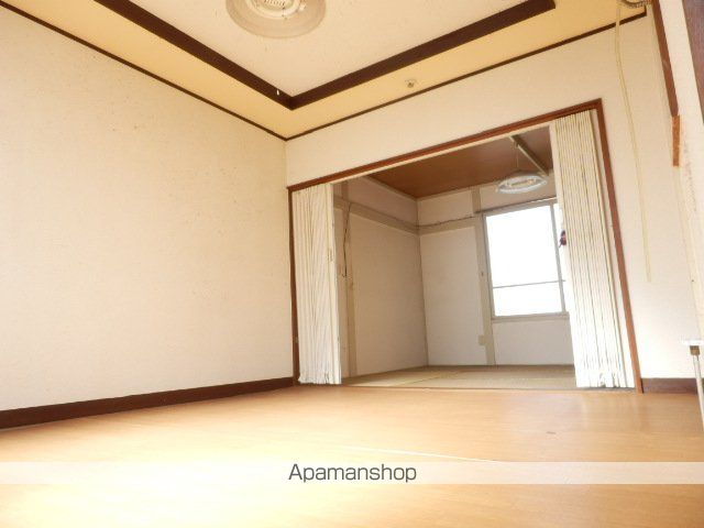栄マンションの内装写真