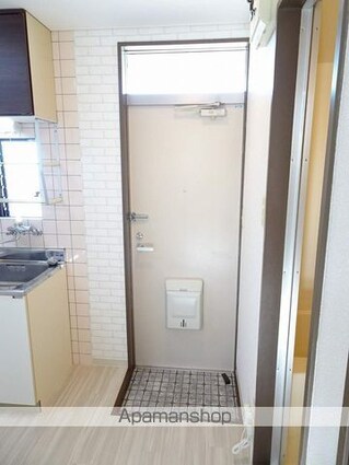 カームシュッセン[1K/24m2]の玄関