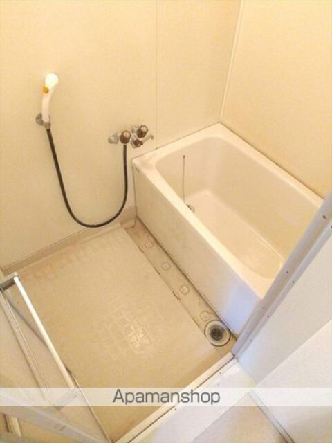 和歌山県和歌山市西浜[2LDK/72.32m2]のバス
