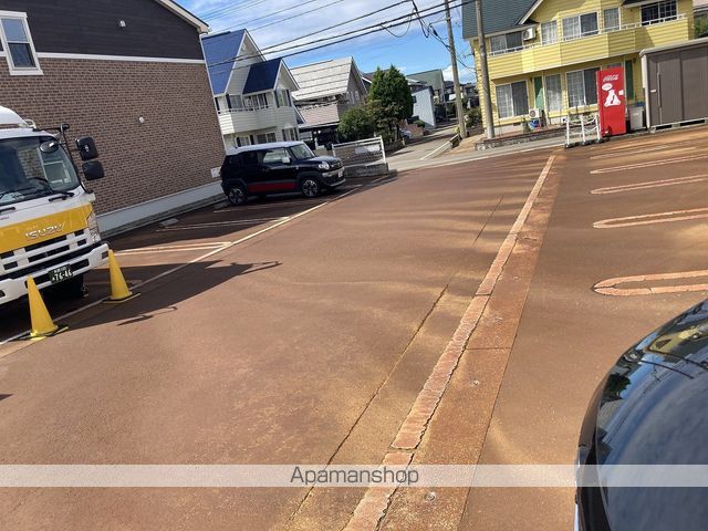 ピュアパレスの外観写真