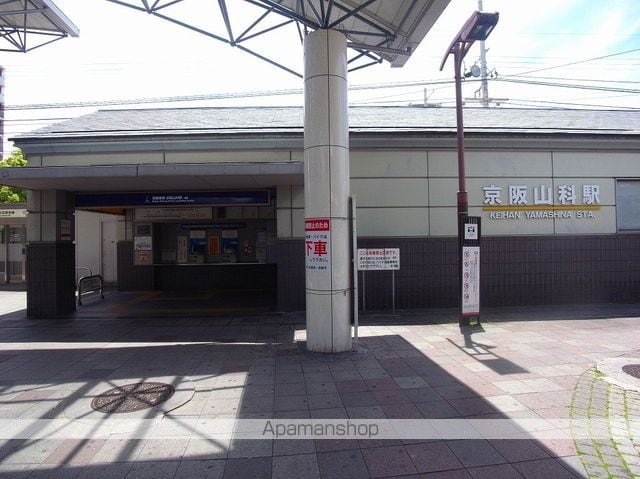 サムパティーク山科の周辺写真