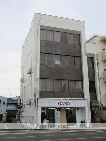 松波ビルの外観写真