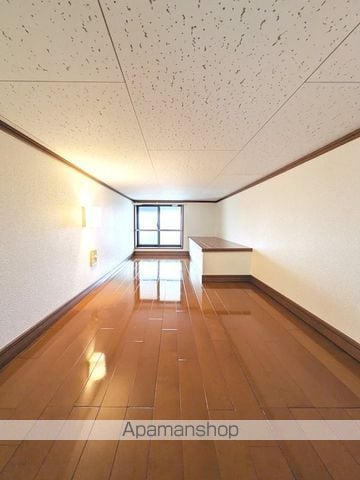 メインシティガーデン アイリスファームの内装写真