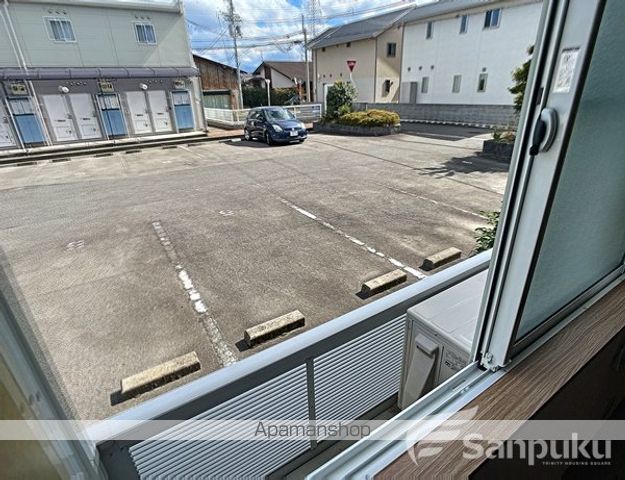レオパレスグランド カメリアIIIの内装写真