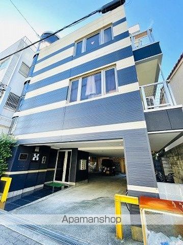 デザイナーズ8マンションの外観写真