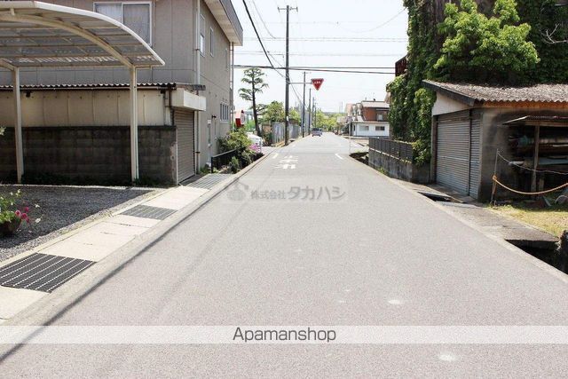 メルヴェイュ・ロジュマンの周辺写真