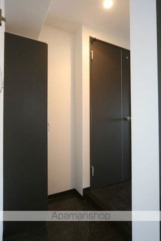 ONLY ONE小花IIの内装写真