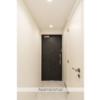 ミュプレ代々木上原[1LDK/33.05m2]の玄関