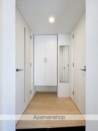 スカイコートリュクス品川大崎[1LDK/30.7m2]の玄関