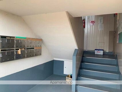 ビレッジハウス鳥居本１号棟[2K/33.54m2]のエントランス
