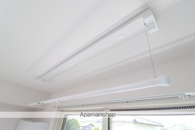 イオメール折尾 A棟の内装写真